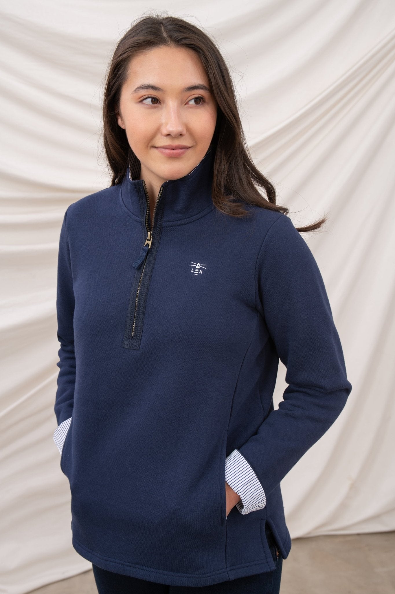 Shore Sweatshirt - Navy - Lighthouse