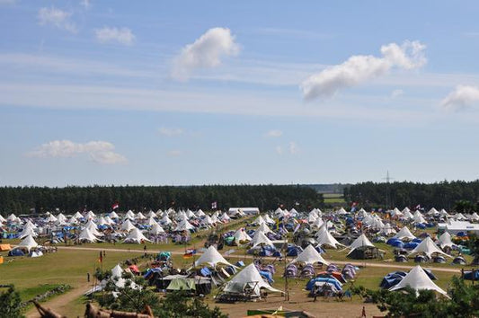 Girls Guide to Festival Packing - Lighthouse