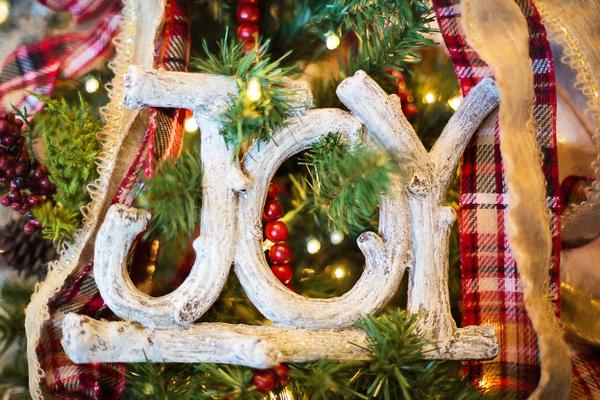 How to Avoid your Inner Scrooge this Christmas - Lighthouse