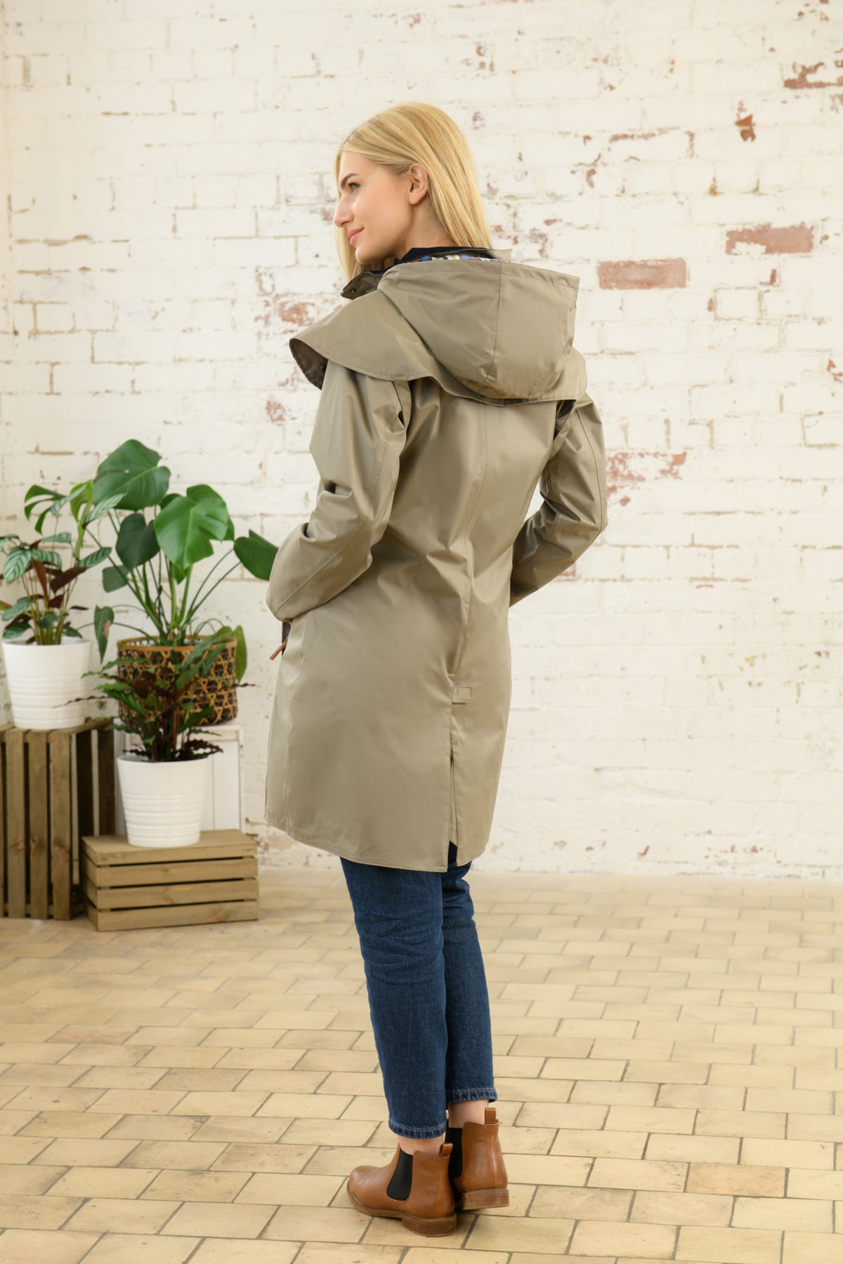 Outrider 3/4 Length Waterproof Raincoat - Fawn