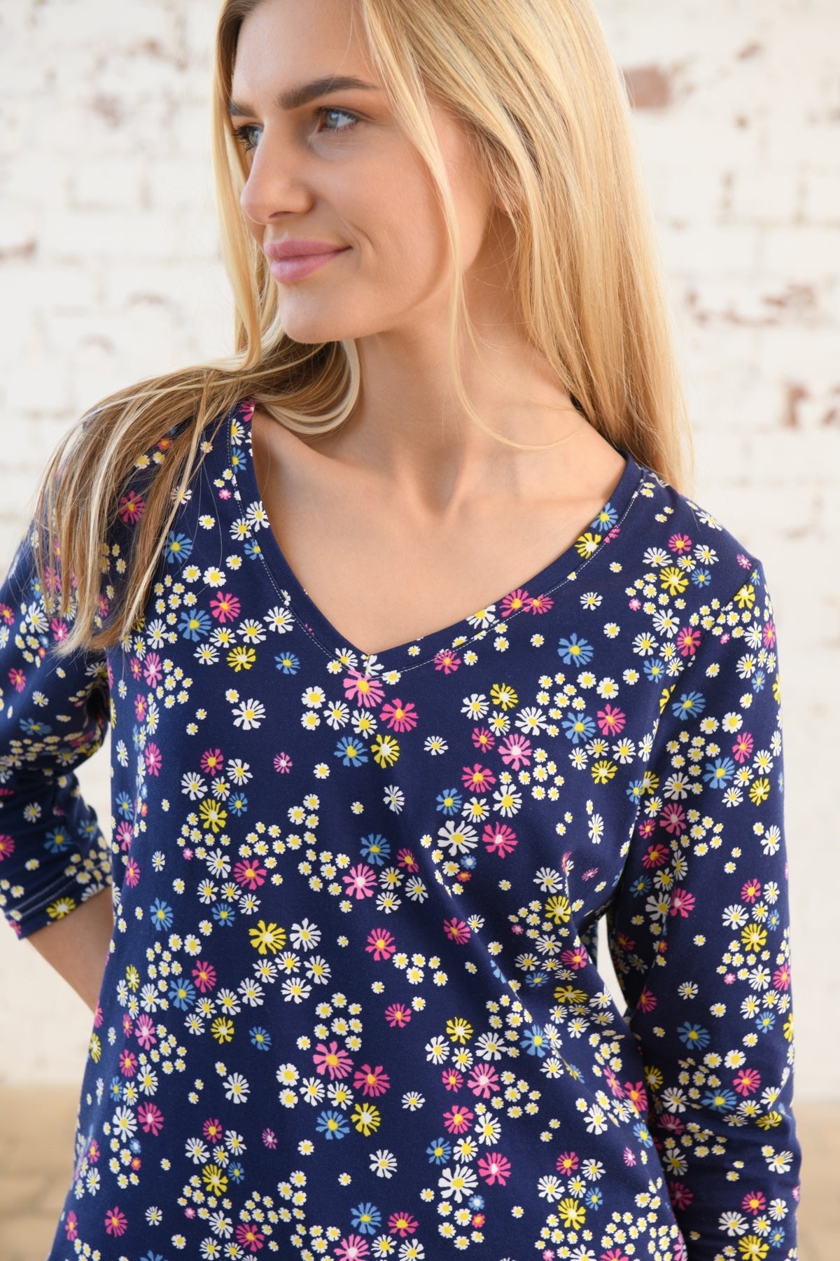 Ariana Top - Daisy Print - Lighthouse