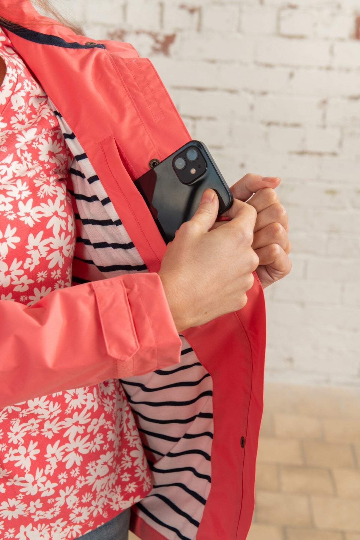 Beachcomber Jacket - Coral-Lighthouse