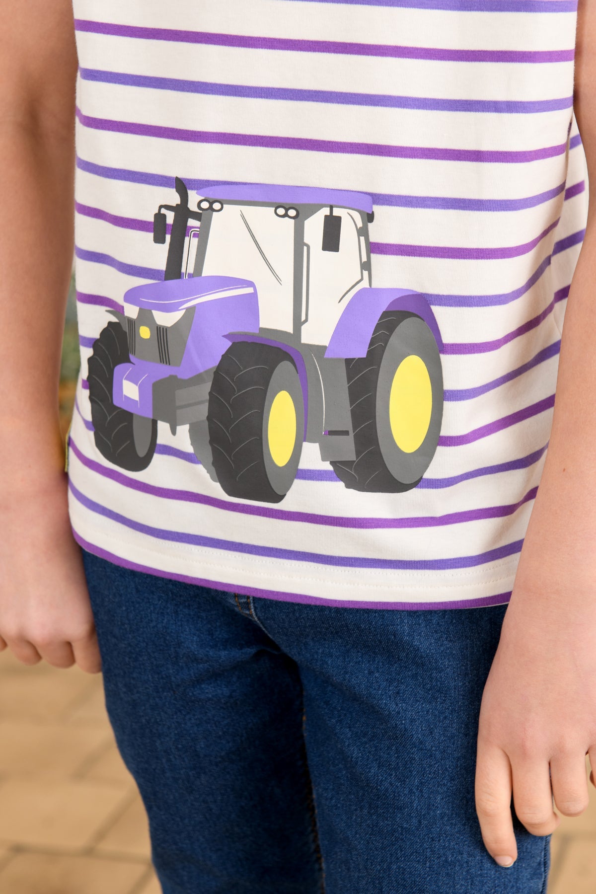 Causeway Short Sleeve - Purple Tractor - Lighthouse