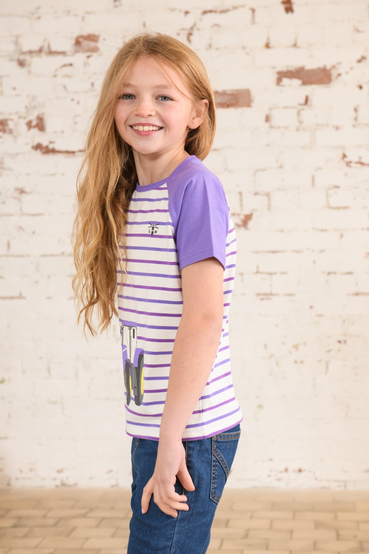 Causeway Short Sleeve - Purple Tractor - Lighthouse
