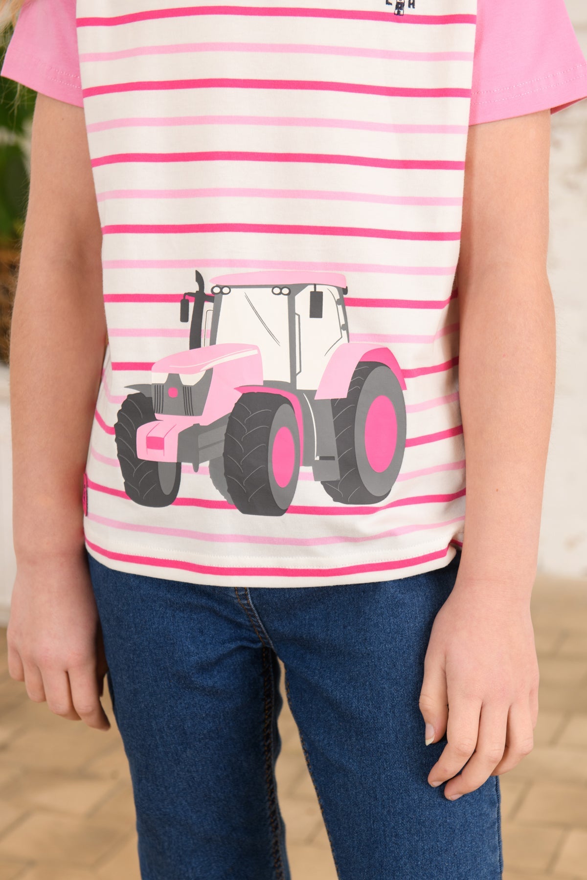 Causeway Short Sleeve - Sweet Pea Tractor-Lighthouse
