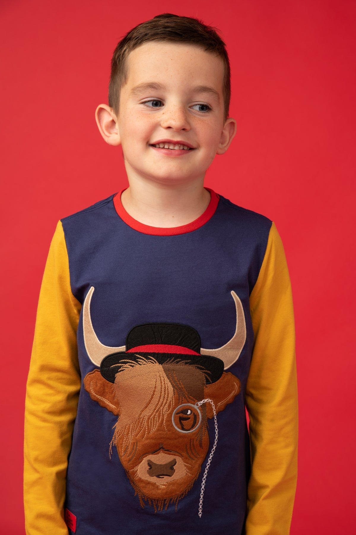 Oliver Top - Angus Highland Cow - Lighthouse