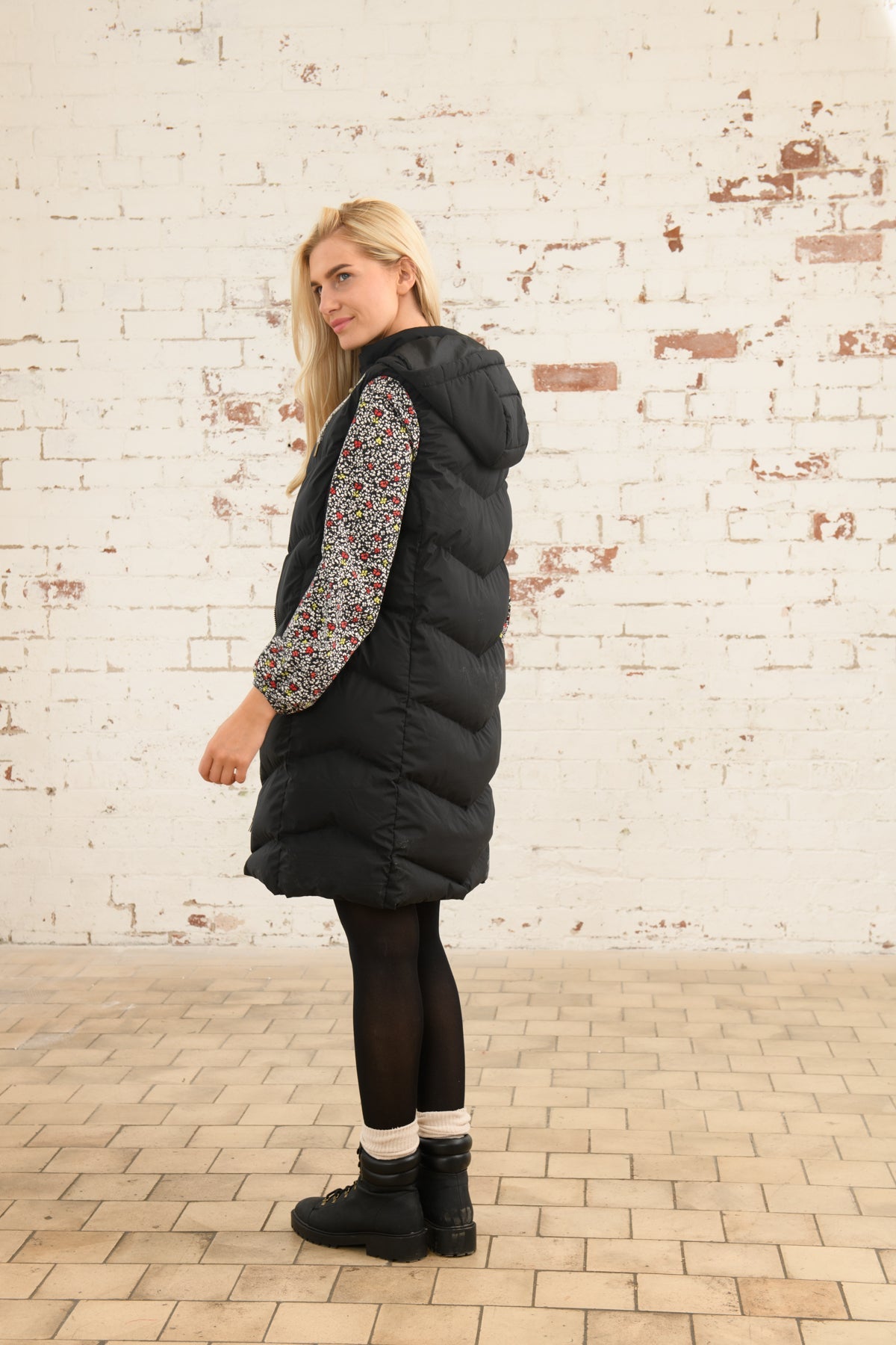 Savannah Long Gilet - Black - Lighthouse